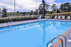 Americas Best Value Inn Wiggins