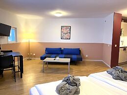 2Home Hotel Apartments