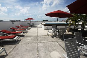 Hotel Los Itzaes by 5th av