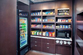 Courtyard by Marriott Roanoke Airport