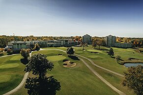 Eaglewood Resort and Spa