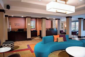 Fairfield Inn & Suites Charleston North/University Area