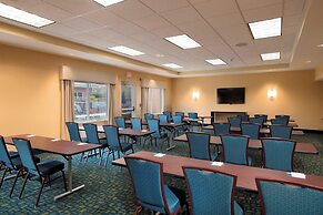 Fairfield Inn & Suites Charleston North/University Area