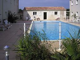 ibis Orange Sud