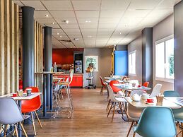 ibis Orange Sud