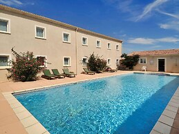 ibis Orange Sud