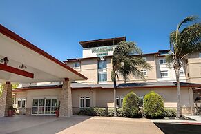 Homewood Suites by Hilton San Francisco Airport North