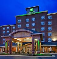 Holiday Inn Chantilly-Dulles Expo Center by IHG