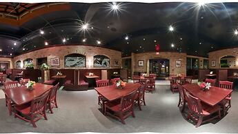 Holiday Inn Chantilly-Dulles Expo Center by IHG