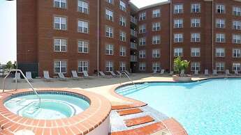 Holiday Inn Chantilly-Dulles Expo Center by IHG