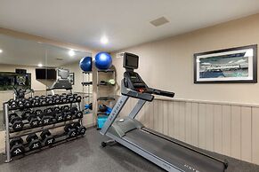 Best Western Watertown Inn and Suites