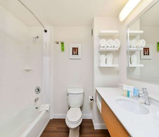 Hampton Inn & Suites San Francisco-Burlingame-Airport South