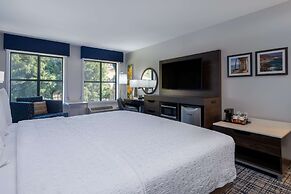 Hampton Inn & Suites Agoura Hills