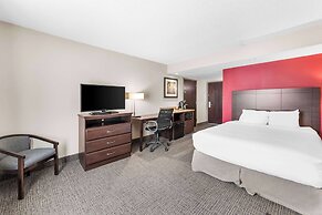 Quality Inn & Suites Columbus