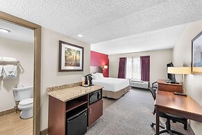 Quality Inn & Suites Columbus