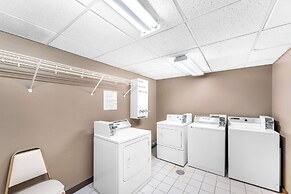 Quality Inn & Suites Columbus