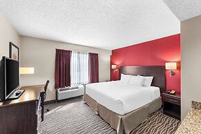 Quality Inn & Suites Columbus