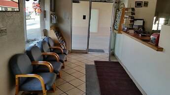 National 9 Inn Sand Canyon