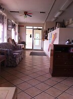 National 9 Inn Sand Canyon