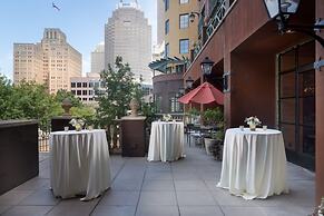 Hotel Valencia Riverwalk