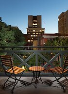 Hotel Valencia Riverwalk