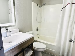Red Roof Inn Ames