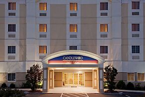 Candlewood Suites West Springfield by IHG