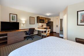 Candlewood Suites West Springfield by IHG