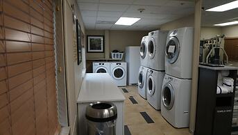 Candlewood Suites West Springfield by IHG