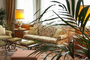 RELAIS SANTA CHIARA - TUSCANY CHARME