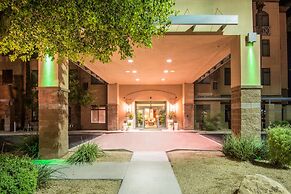 Holiday Inn & Suites Goodyear - West Phoenix Area by IHG