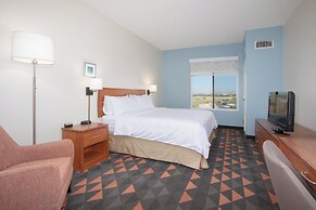 Holiday Inn & Suites Goodyear - West Phoenix Area by IHG