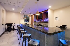 Holiday Inn & Suites Goodyear - West Phoenix Area by IHG