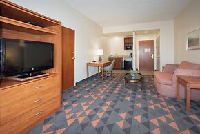 Holiday Inn & Suites Goodyear - West Phoenix Area by IHG