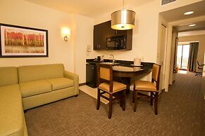Ramada Plaza Resort & Suites by Wyndham Orlando Intl Drive