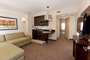 Ramada Plaza Resort & Suites by Wyndham Orlando Intl Drive