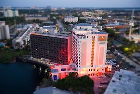 Ramada Plaza Resort & Suites by Wyndham Orlando Intl Drive