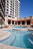 Ramada Plaza Resort & Suites by Wyndham Orlando Intl Drive