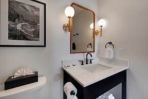 Bodega Coast Inn And Suites