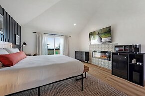 Bodega Coast Inn And Suites