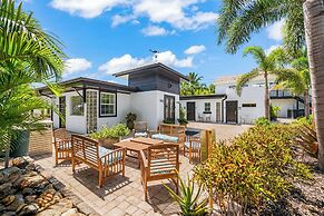 Haley's at The Anna Maria Island Inn