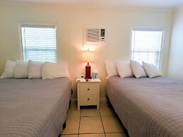 Haley's at The Anna Maria Island Inn