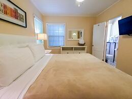 Haley's at The Anna Maria Island Inn