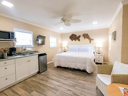 Haley's at The Anna Maria Island Inn