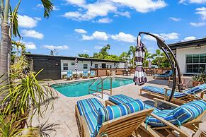 Haley's at The Anna Maria Island Inn