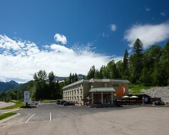 Fernie Fox Hotel