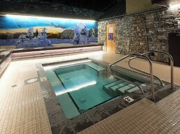 Fernie Fox Hotel