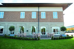 Thorpe Park Hotel and Spa