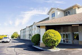 Baymont by Wyndham Maumee Toledo