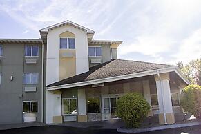 Baymont by Wyndham Maumee Toledo